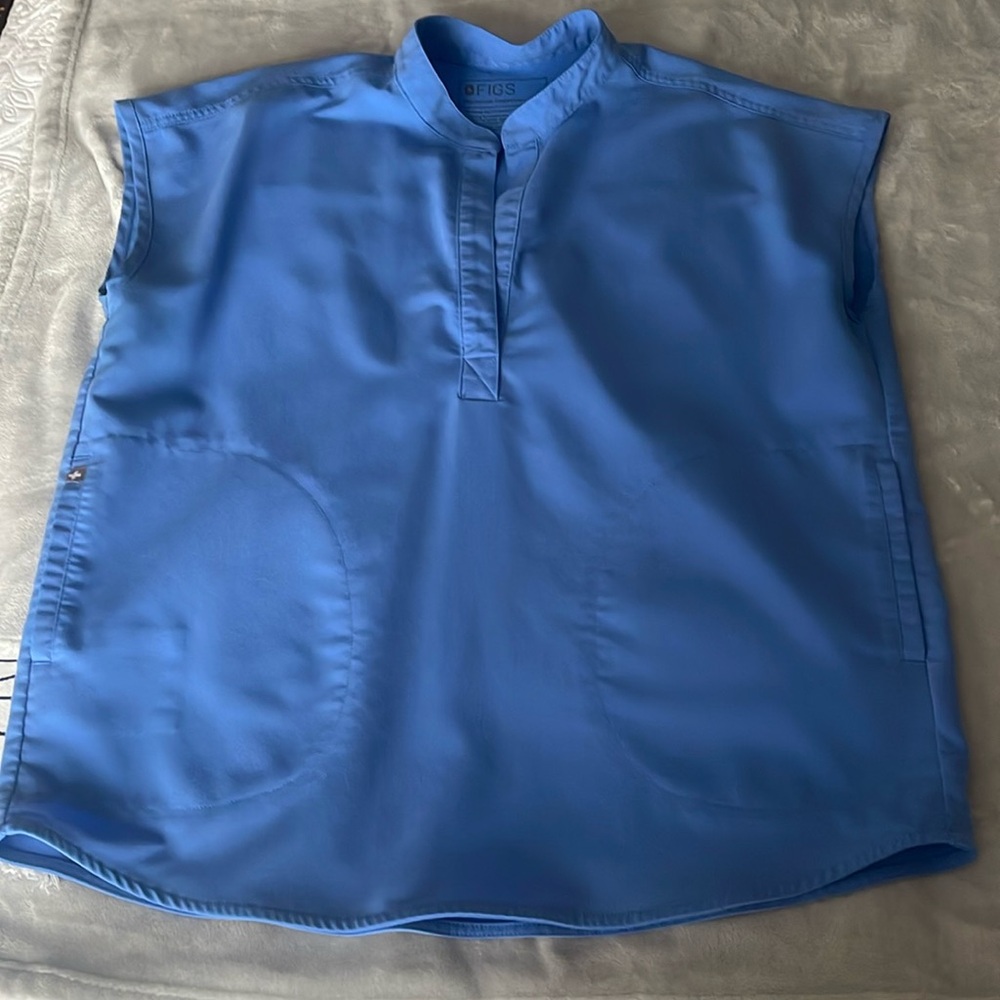 Figs Rafaela scrub top